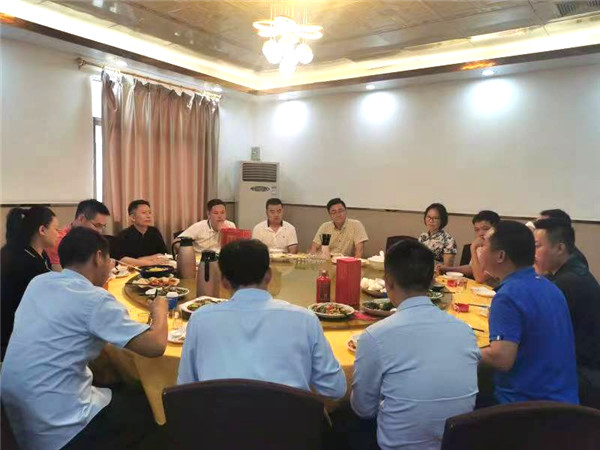 Representatives of the Association of Technical Workers and peer enterprises visited our company for exchange (9)